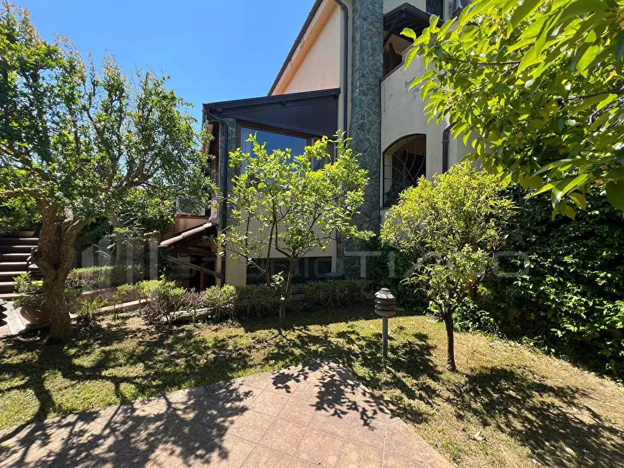 Immagine 8 di Casa semindipendente in vendita  in VIA  SANDRO BOTTICELLI LOC .TA' SANT'AGOSTINO 4 a Rende