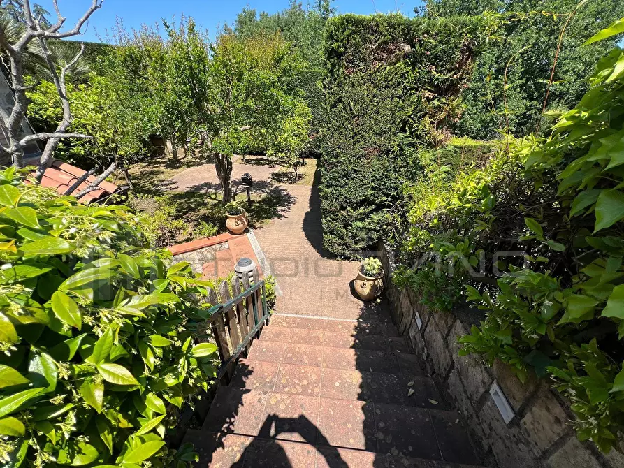 Immagine 13 di Casa semindipendente in vendita  in VIA  SANDRO BOTTICELLI LOC .TA' SANT'AGOSTINO 4 a Rende