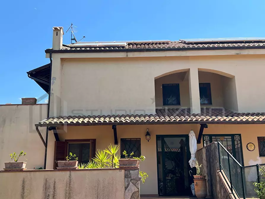 Immagine 6 di Casa semindipendente in vendita  in VIA  SANDRO BOTTICELLI LOC .TA' SANT'AGOSTINO 4 a Rende