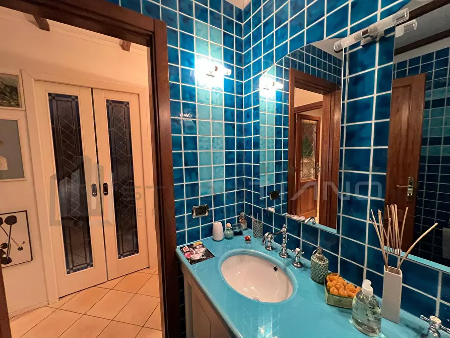 Immagine 47 di Casa semindipendente in vendita  in VIA  SANDRO BOTTICELLI LOC .TA' SANT'AGOSTINO 4 a Rende