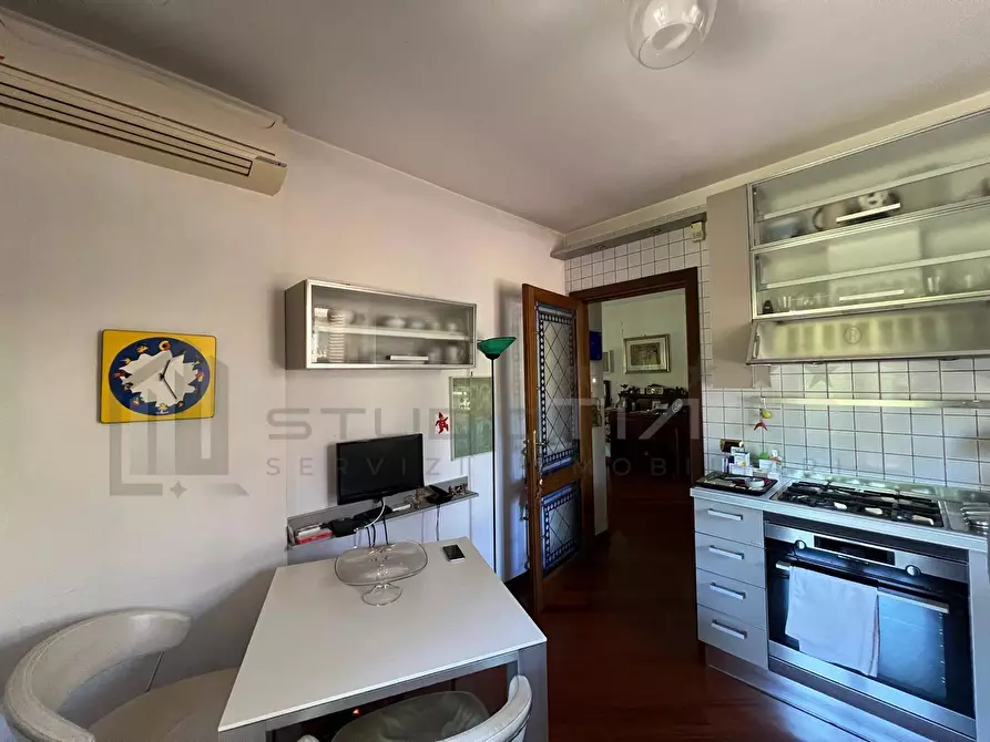 Immagine 65 di Casa semindipendente in vendita  in VIA  SANDRO BOTTICELLI LOC .TA' SANT'AGOSTINO 4 a Rende