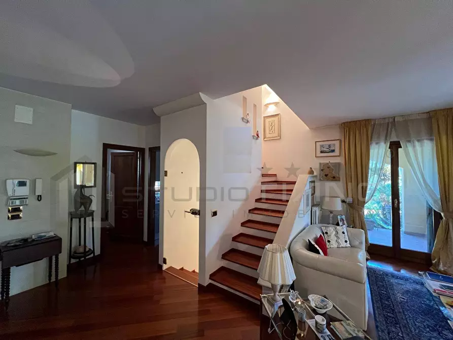 Immagine 32 di Casa semindipendente in vendita  in VIA  SANDRO BOTTICELLI LOC .TA' SANT'AGOSTINO 4 a Rende