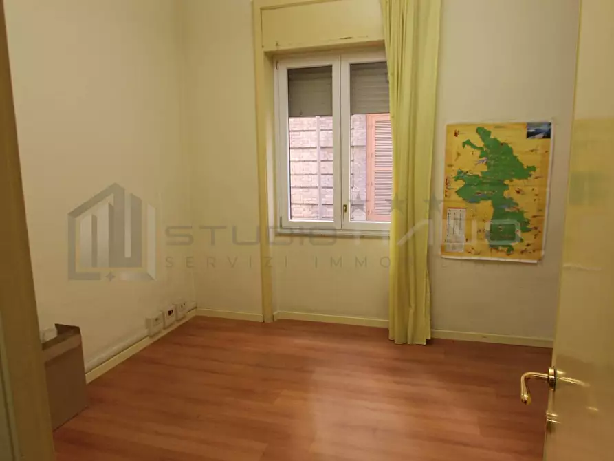 Immagine 21 di Ufficio in affitto  in VIA MONTE SAN MICHELE 1 a Cosenza