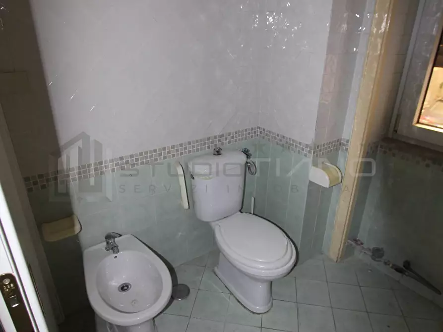 Immagine 27 di Ufficio in affitto  in VIA MONTE SAN MICHELE 1 a Cosenza