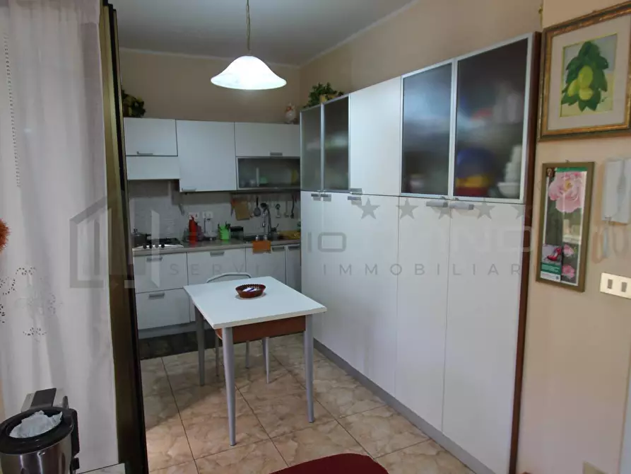 Immagine 12 di Appartamento in vendita  in VIA ANTONIO GUARASCI 133/H a Cosenza