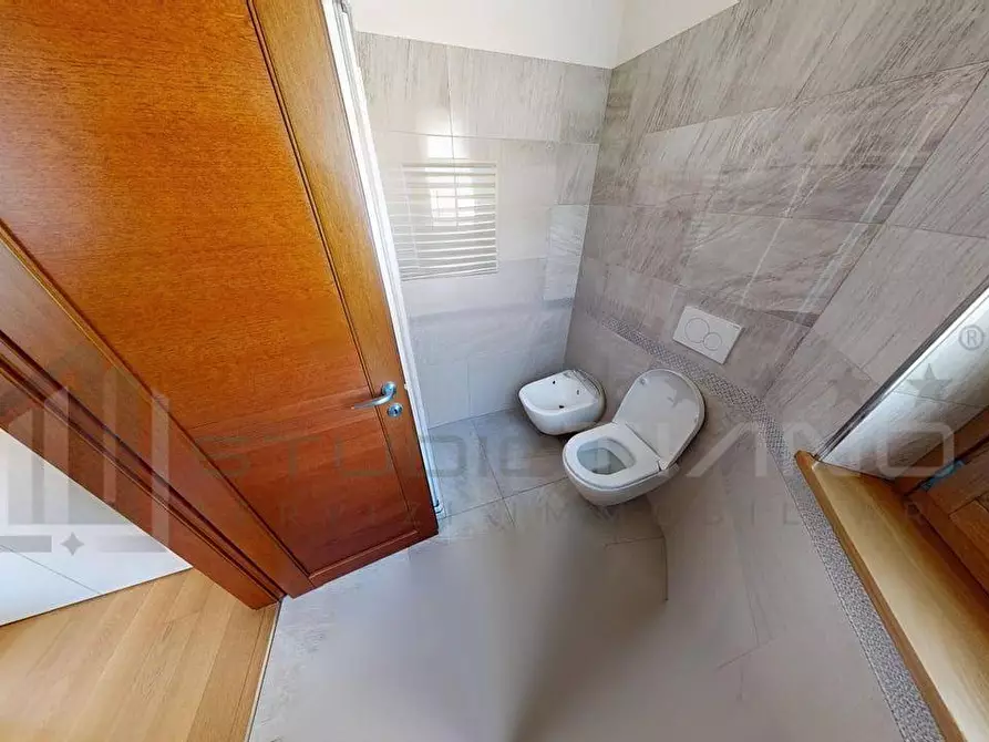 Immagine 21 di Appartamento in vendita  in Via Alcide De Gasperi 54 a Cosenza