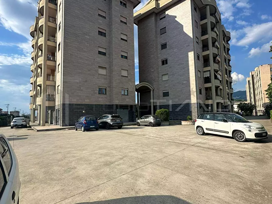 Immagine 1 di Ufficio in affitto  in VIALE GIACOMO MANCINI a Cosenza