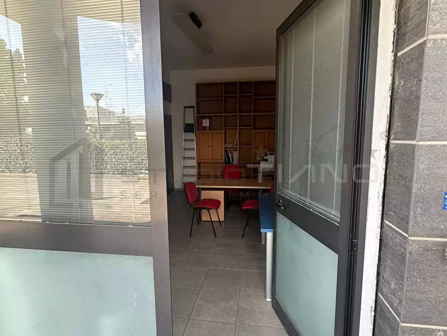 Immagine 8 di Ufficio in affitto  in VIALE GIACOMO MANCINI a Cosenza
