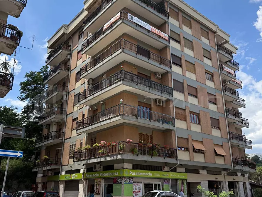 Immagine 1 di Appartamento in vendita  in VIA PASQUALE ROSSI 73 a Cosenza