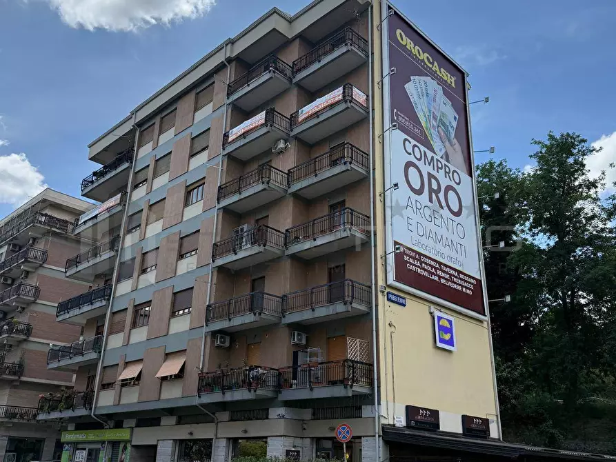 Immagine 3 di Appartamento in vendita  in VIA PASQUALE ROSSI 73 a Cosenza