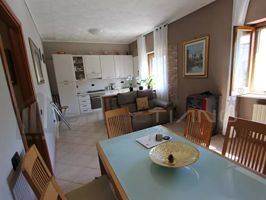 Immagine 11 di Appartamento in vendita  in VIA GASPERONI 6 a Altilia