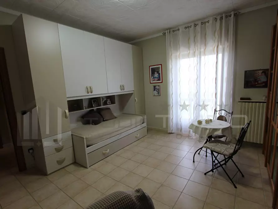 Immagine 25 di Appartamento in vendita  in VIA GASPERONI 6 a Altilia