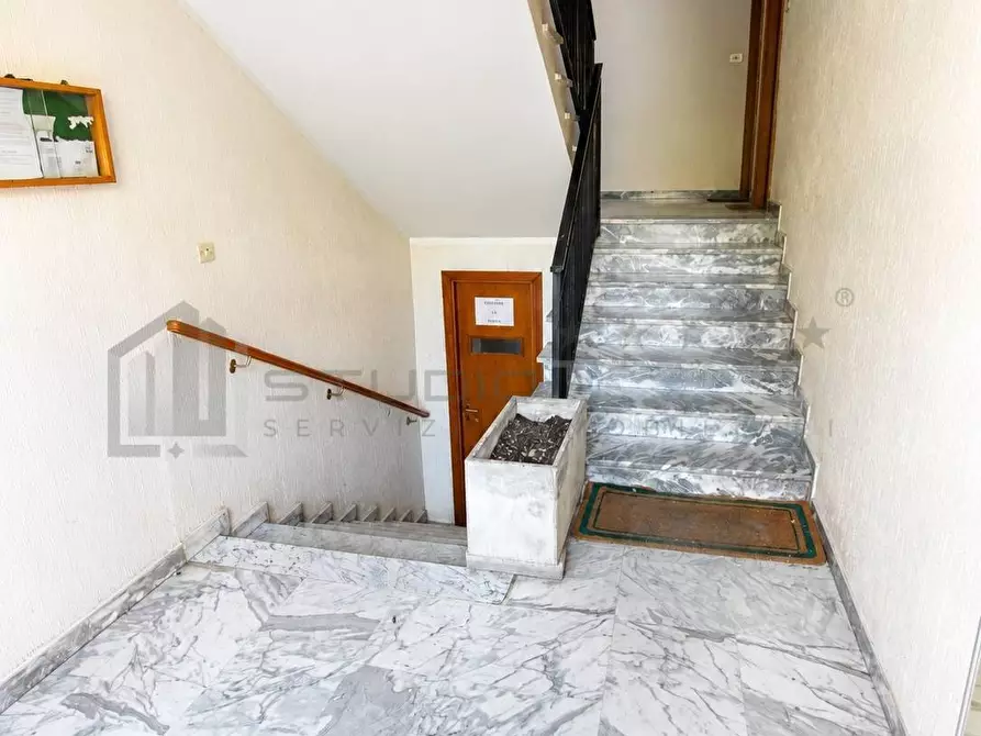 Immagine 5 di Appartamento in vendita  in VIA RUSOLI 2 a Altilia