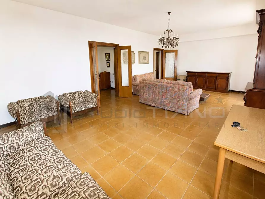 Immagine 12 di Appartamento in vendita  in VIA RUSOLI 2 a Altilia