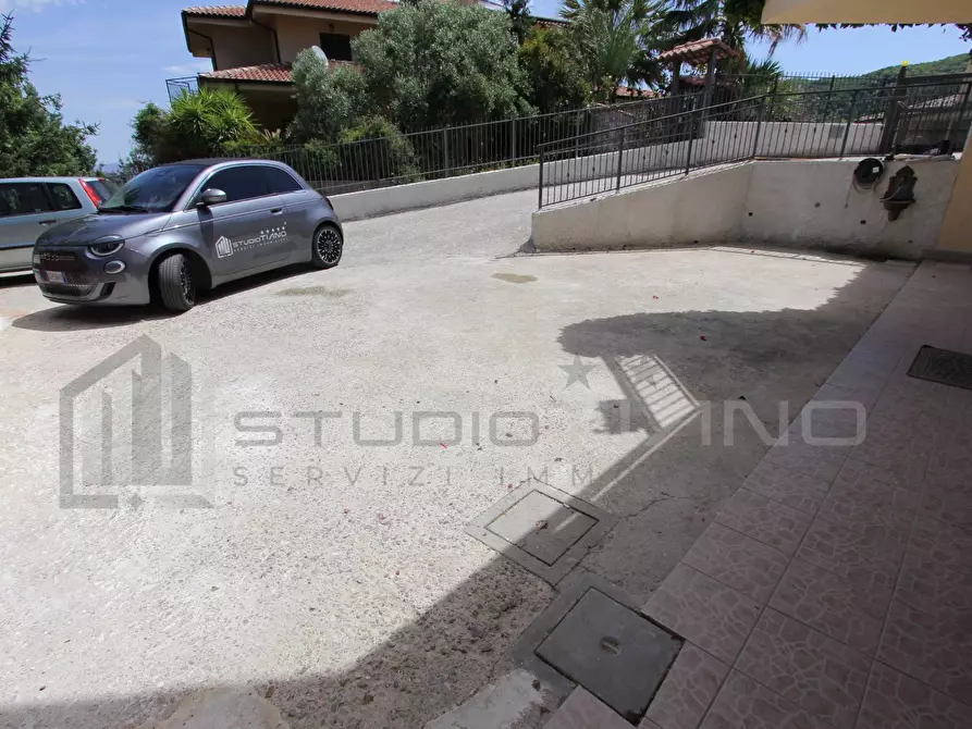 Immagine 10 di Casa semindipendente in vendita  in VIA PITAGORA PRIMA TRAVERSA 9 a San Fili