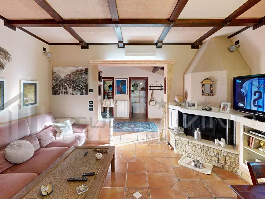 Immagine 14 di Villa in vendita  in C.DA VALLELEOTA 102 a Altilia