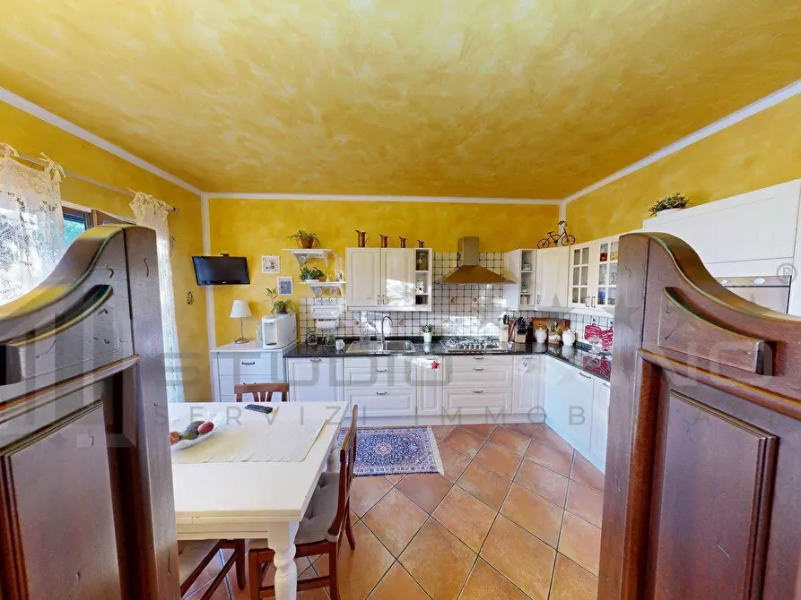 Immagine 25 di Villa in vendita  in C.DA VALLELEOTA 102 a Altilia