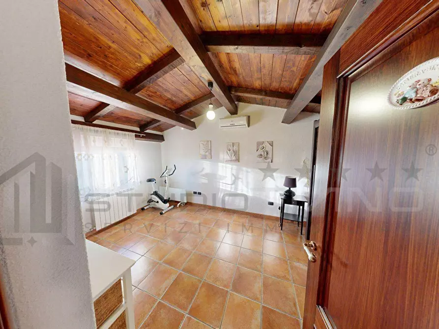 Immagine 32 di Villa in vendita  in C.DA VALLELEOTA 102 a Altilia