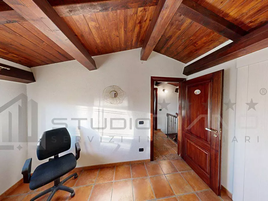 Immagine 34 di Villa in vendita  in C.DA VALLELEOTA 102 a Altilia