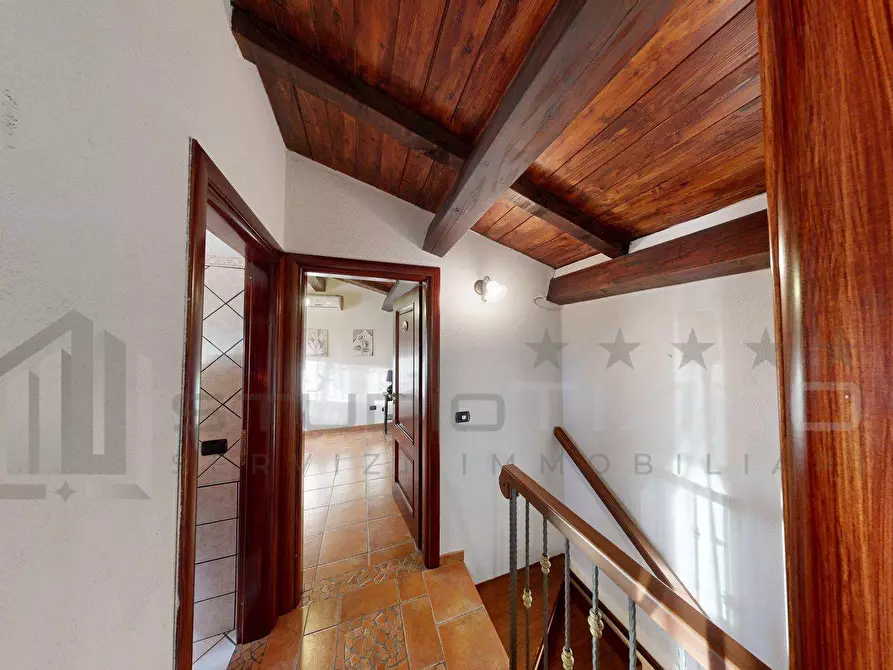 Immagine 30 di Villa in vendita  in C.DA VALLELEOTA 102 a Altilia