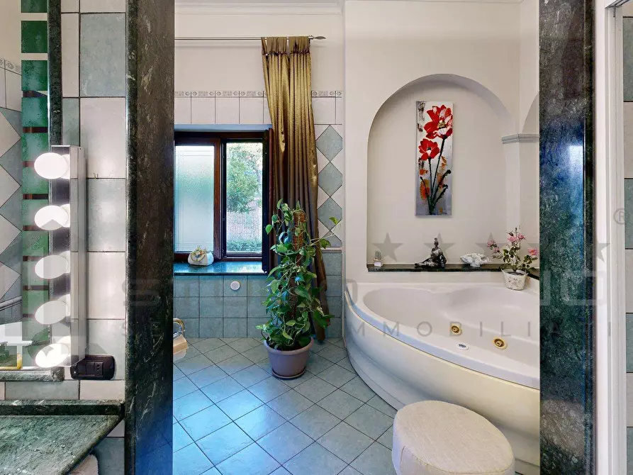 Immagine 53 di Villa in vendita  in C.DA VALLELEOTA 102 a Altilia