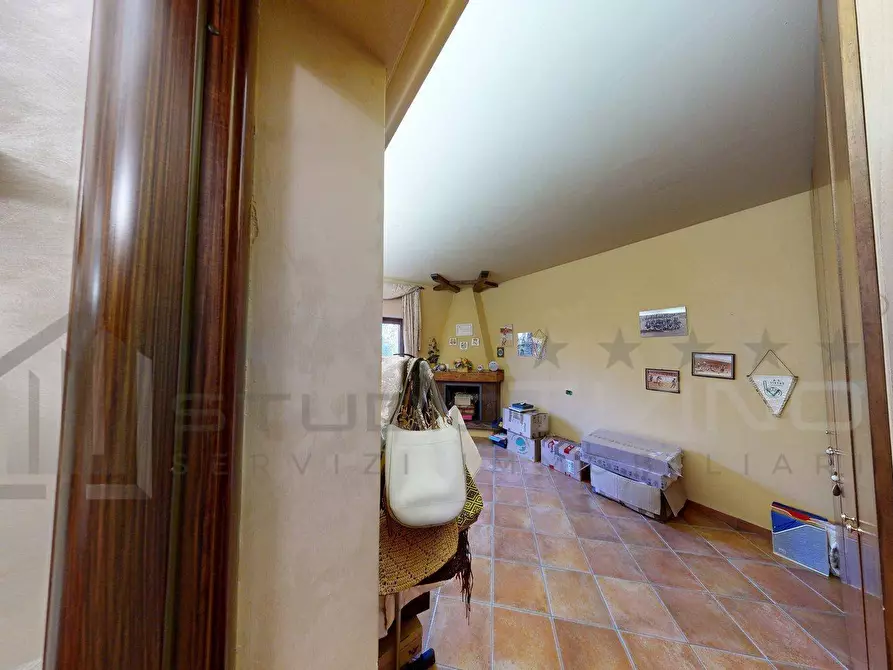 Immagine 57 di Villa in vendita  in C.DA VALLELEOTA 102 a Altilia
