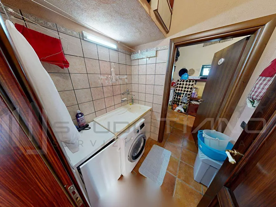 Immagine 43 di Villa in vendita  in C.DA VALLELEOTA 102 a Altilia