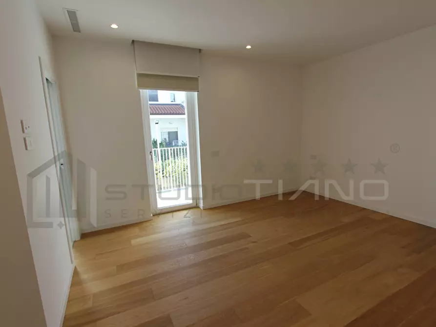 Immagine 33 di Appartamento in vendita  in VIA FRANCESCO CILEA SNC a Cosenza