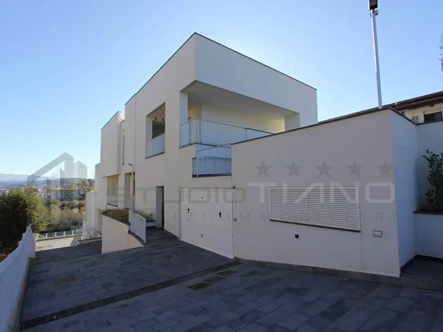 Immagine 3 di Appartamento in vendita  in VIA FRANCESCO CILEA SNC a Cosenza
