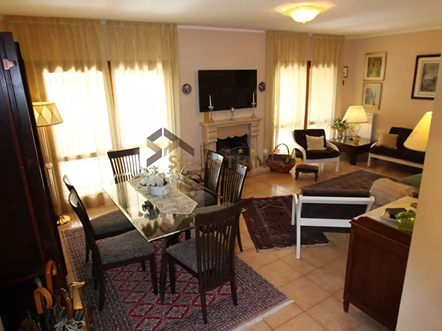 Immagine 12 di Appartamento in affitto  in VIA FALCONE E BORSELLINO 21 a Altilia