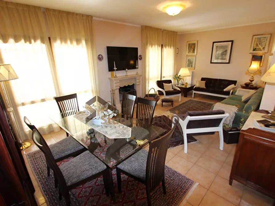 Immagine 13 di Appartamento in affitto  in VIA FALCONE E BORSELLINO 21 a Altilia