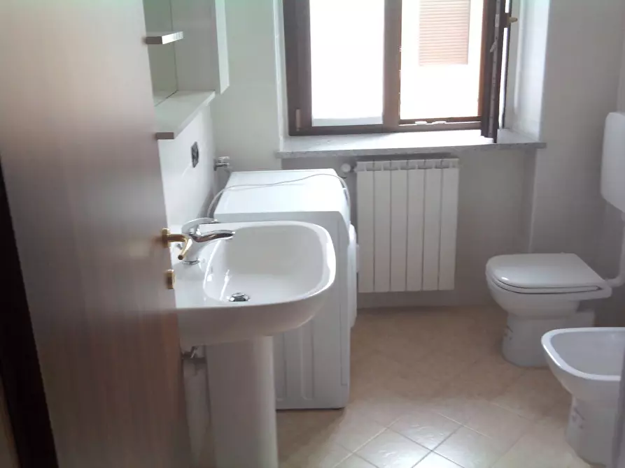 Immagine 8 di Appartamento in affitto  in Mameli a Agra