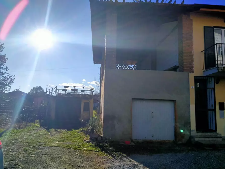 Immagine 4 di Rustico / casale in vendita  in morselli 26 a Biandronno