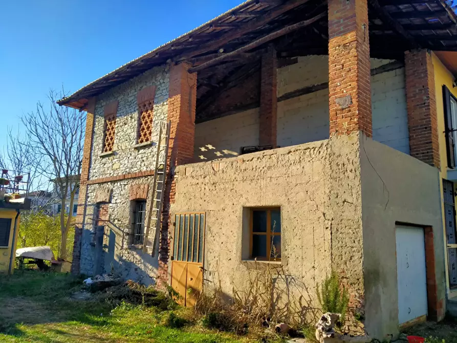 Immagine 5 di Rustico / casale in vendita  in morselli 26 a Biandronno