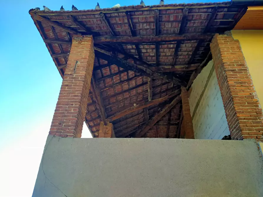 Immagine 36 di Rustico / casale in vendita  in morselli 26 a Biandronno