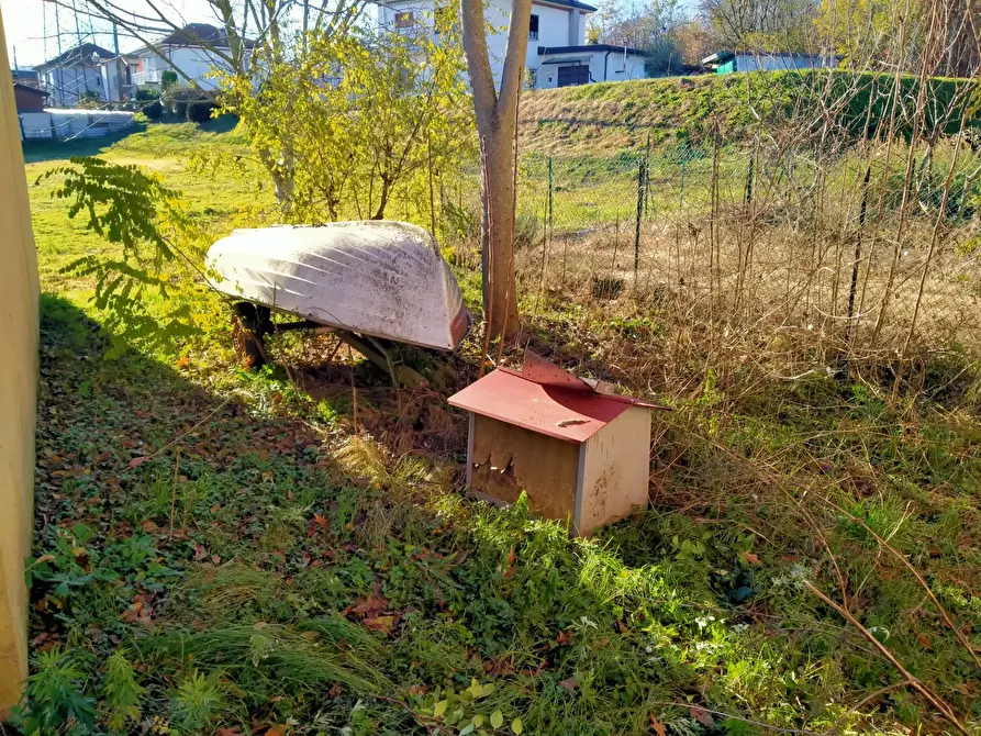 Immagine 42 di Rustico / casale in vendita  in morselli 26 a Biandronno