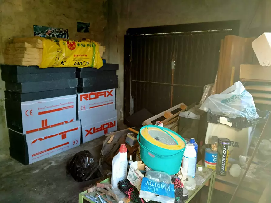 Immagine 45 di Rustico / casale in vendita  in morselli 26 a Biandronno