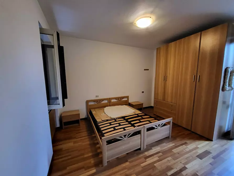 Immagine 6 di Appartamento in vendita  in Padre Daniele a Samarate