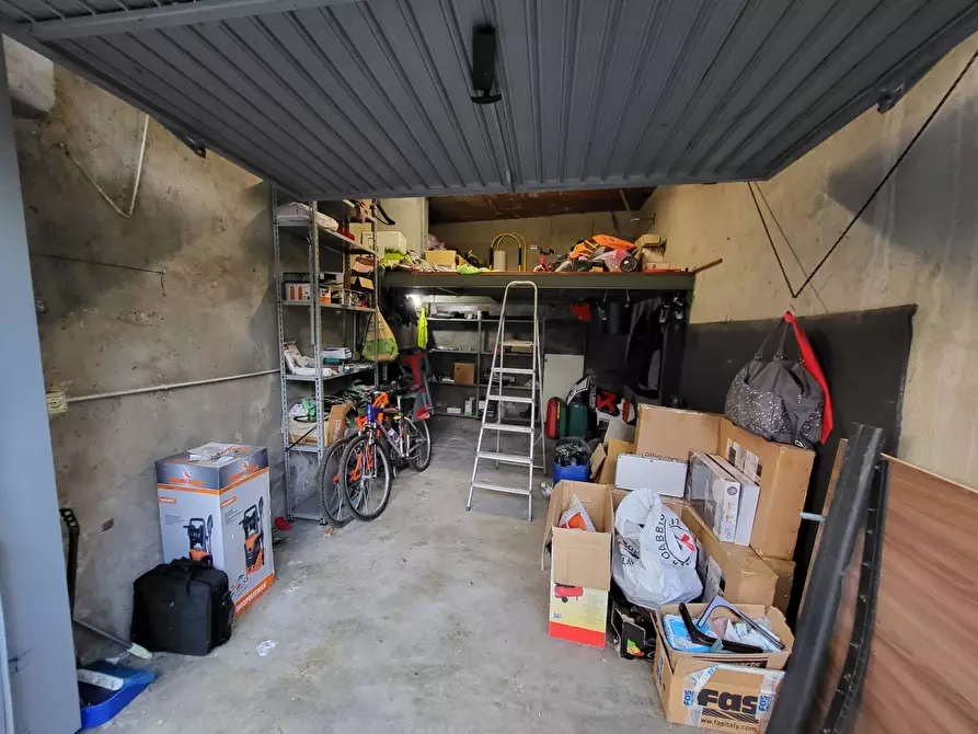 Immagine 12 di Appartamento in vendita  in Padre Daniele a Samarate