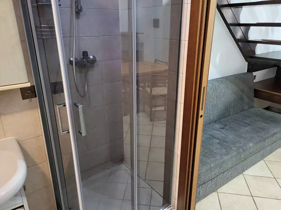 Immagine 8 di Appartamento in vendita  in Padre Daniele a Samarate