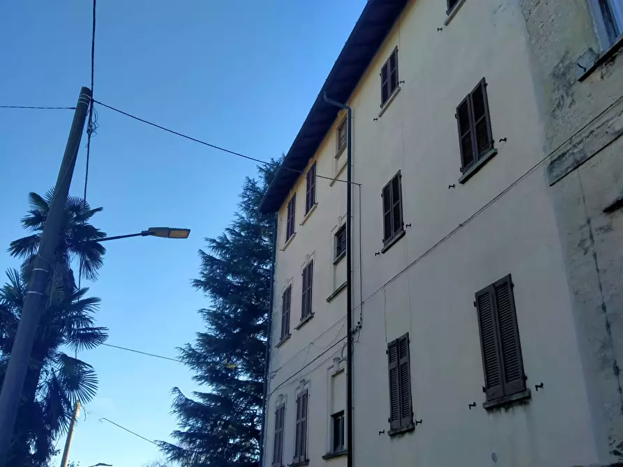 Immagine 35 di Casa semindipendente in vendita  in marcobi 27 a Barasso