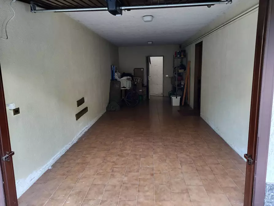 Immagine 15 di Villetta a schiera in vendita  in via Milano a Samarate