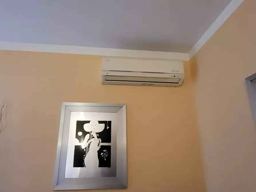 Immagine 22 di Villetta a schiera in vendita  in via Milano a Samarate