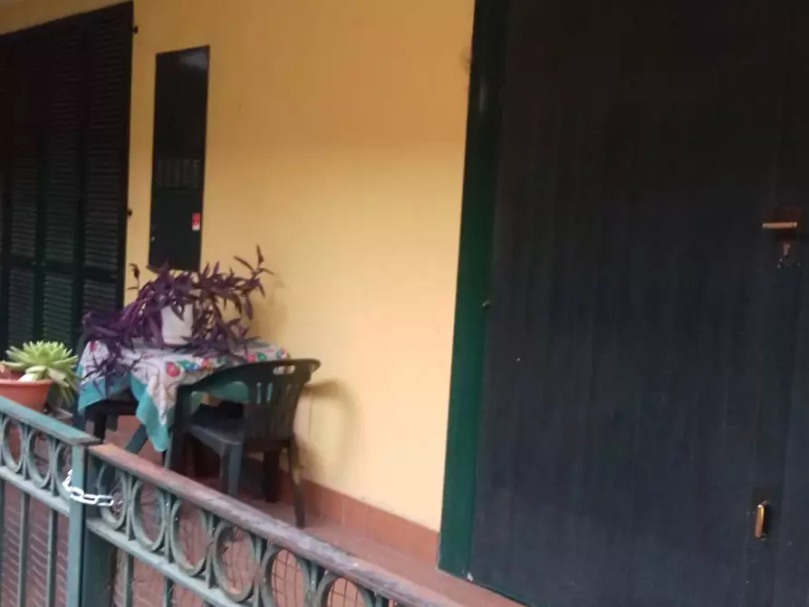 Immagine 3 di Appartamento in vendita  in Pirovano Visconti 3 a Carnago