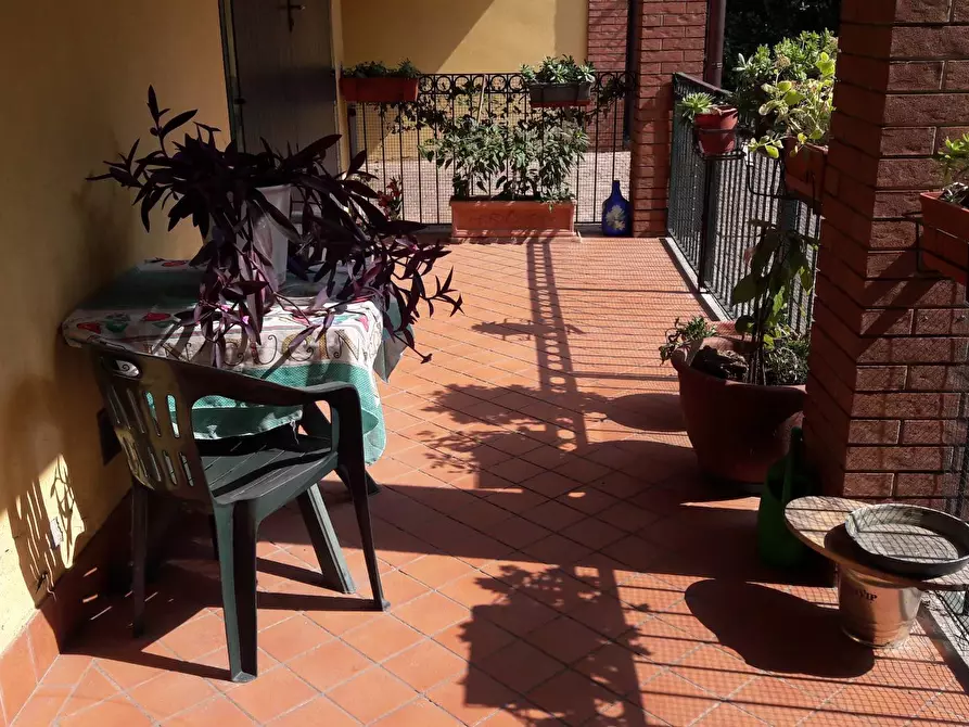 Immagine 5 di Appartamento in vendita  in Pirovano Visconti 3 a Carnago