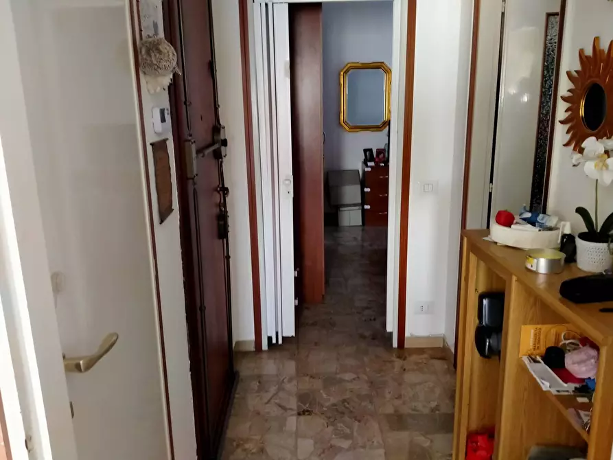 Immagine 3 di Appartamento in vendita  in manzoni 7 a Albizzate