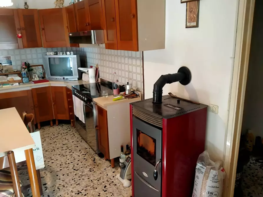 Immagine 7 di Casa semindipendente in vendita  in manzoni 7 a Albizzate