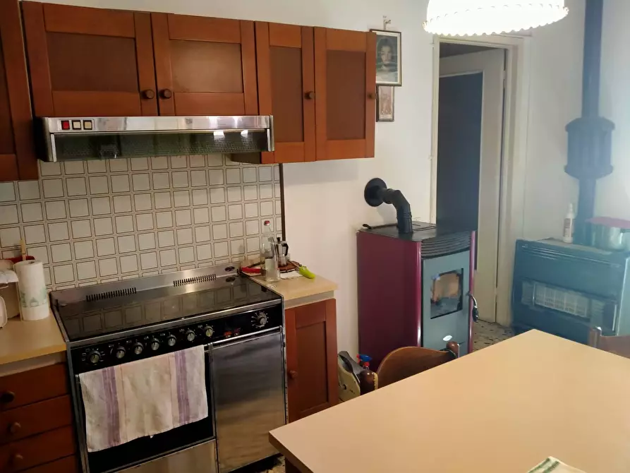 Immagine 8 di Casa semindipendente in vendita  in manzoni 7 a Albizzate