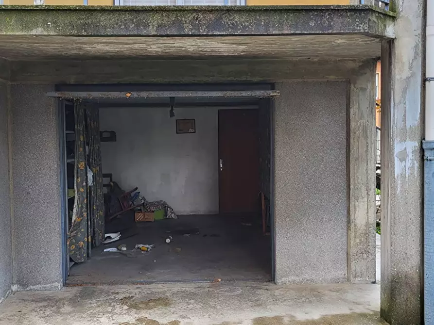 Immagine 17 di Appartamento in vendita  in via M buonarotti a Cassano Magnago