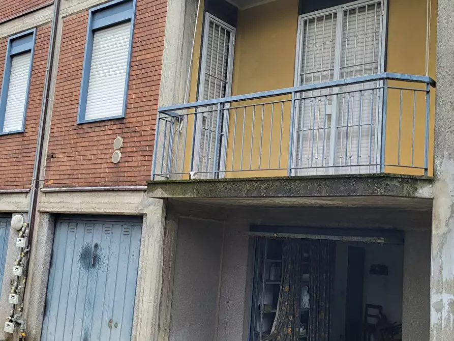 Immagine 14 di Appartamento in vendita  in via M buonarotti a Cassano Magnago